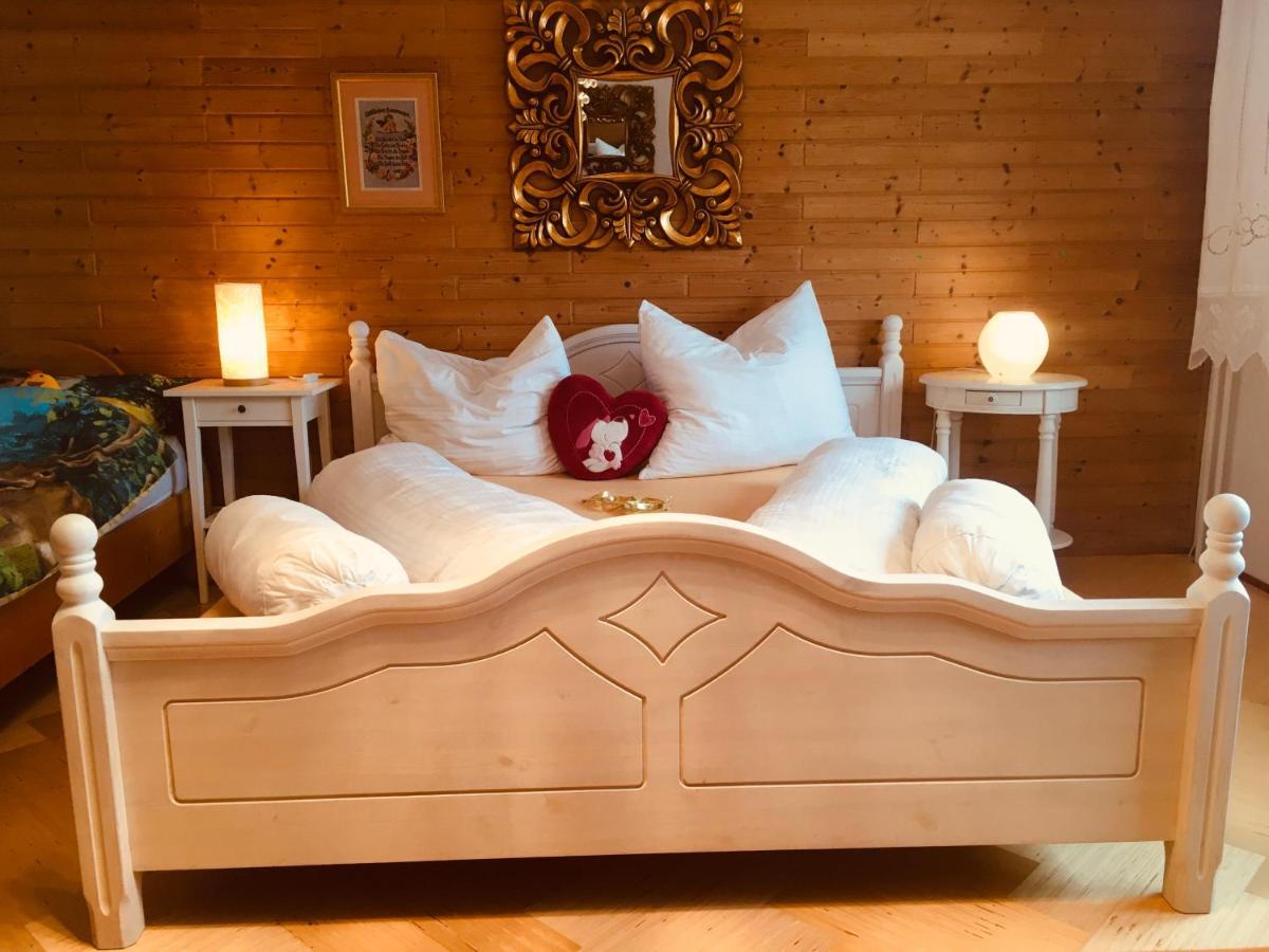 Familienapartments Mit Balkon Und Garten Ober-Lembach المظهر الخارجي الصورة